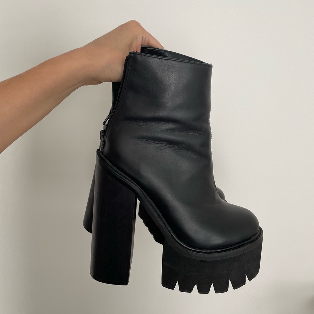 Jeffrey Campbell Black Platform Ankle Boots